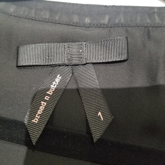 BREAD AND BUTTER tunic dress blouse ruffle tie design - Picture 7 of 12